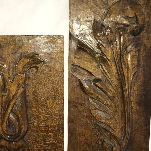 2 Folk Art 3-D Lime Wood Plaques Hand Carved Wall Art Wood Relief Foliage Design - Picture 1 of 16
